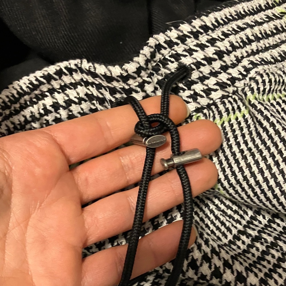 Checked Grey Wide-Leg Drawstring Pants - Picture 9 of 13